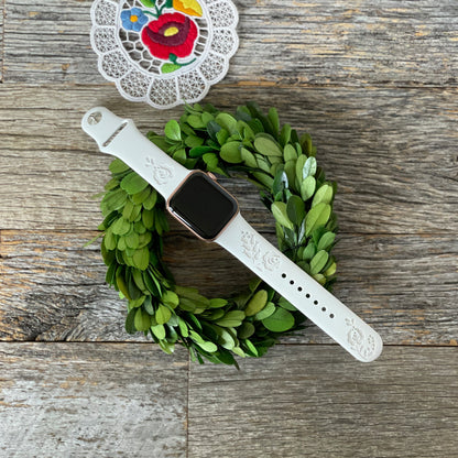 Custom engraved Apple Watch band with beautiful Hungarian folk design