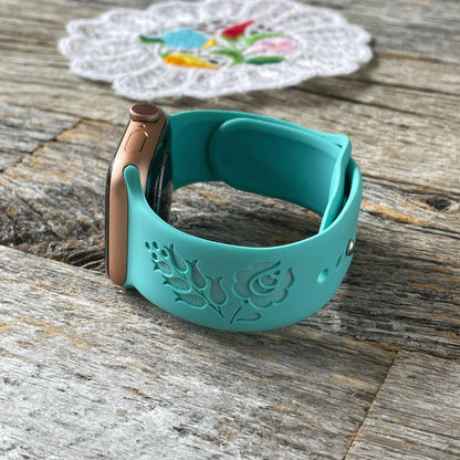 Custom engraved Apple Watch band with beautiful Hungarian folk design